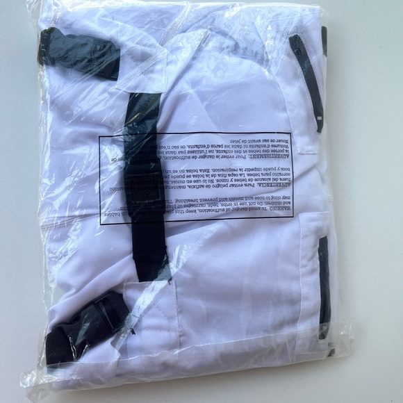 NEW Astronaut Space Commander Costume for Kids White and Black - Picture 10 of 15